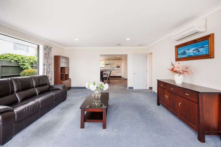 Photo of property in 123 Amberley Avenue, Highbury, Palmerston North, 4412