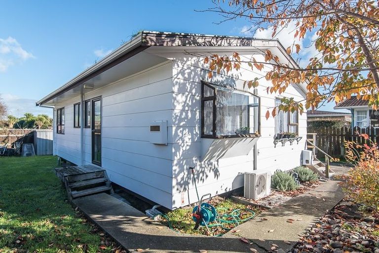 Photo of property in 71b Raumati Road, Raumati Beach, Paraparaumu, 5032