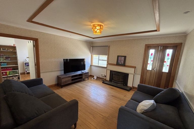 Photo of property in 1 Freyberg Avenue, Stoke, Nelson, 7011