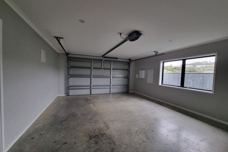 Photo of property in 114a Discovery Drive, Whitby, Porirua, 5024