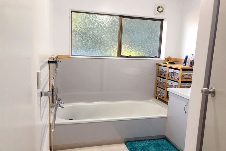 Photo of property in 96 Porangahau Road, Waipukurau, 4200