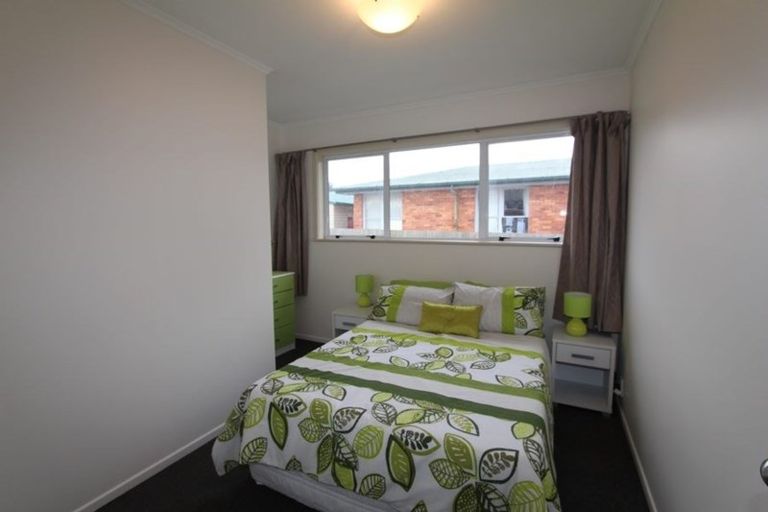 Photo of property in 10 Gloucester Road, Manurewa, Auckland, 2102