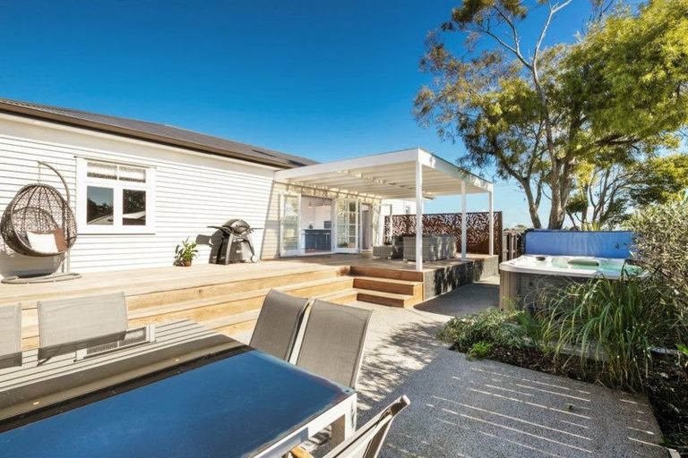 Photo of property in 9 Woodhouse Road, Patumahoe, Pukekohe, 2679