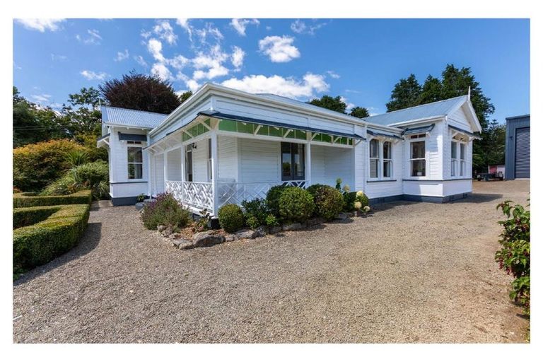 Photo of property in 54 Alfredton Road, Eketahuna, 4900