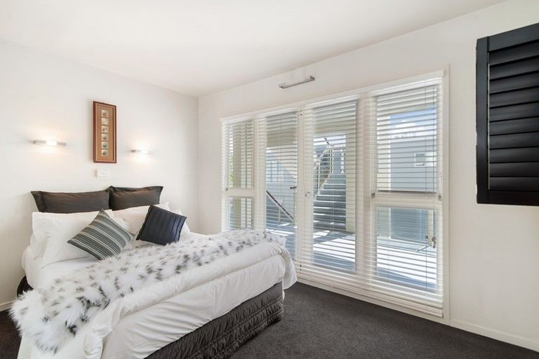 Photo of property in Lago Apartments, 1102unit Fenton Street, Rotorua, 3010