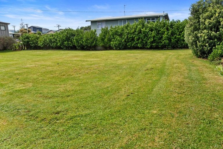 Photo of property in 8 Scarborough Road, Waihi Beach, 3611