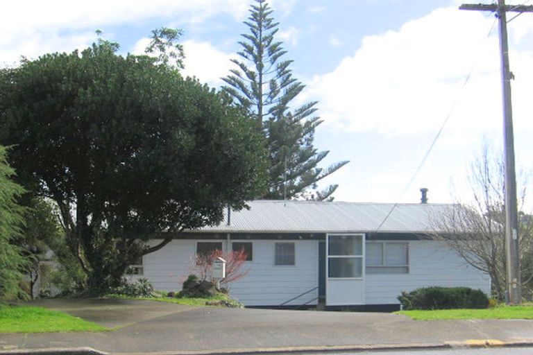 Photo of property in 14 Raumati Crescent, Onerahi, Whangarei, 0110