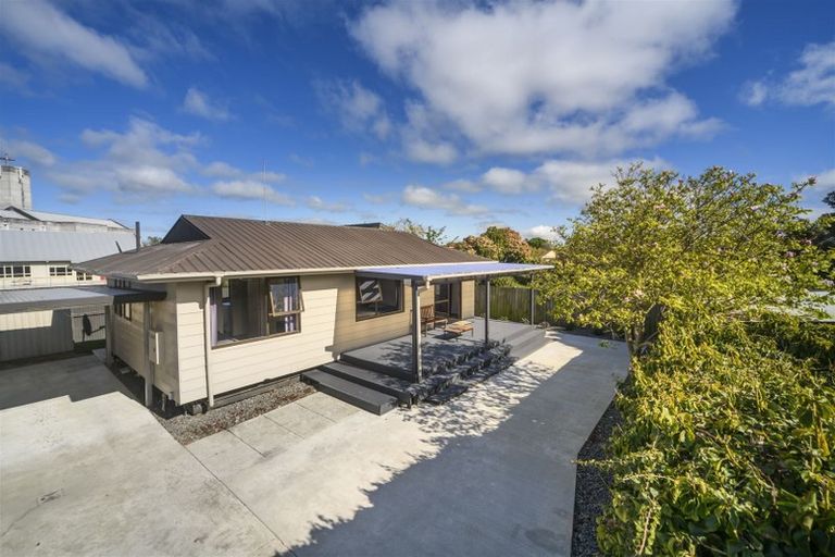 Photo of property in 23a Kauri Street, Roslyn, Palmerston North, 4414