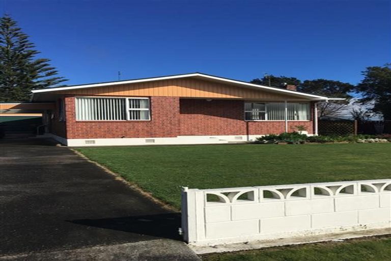 Photo of property in 50 Cutfield Street, Inglewood, 4330