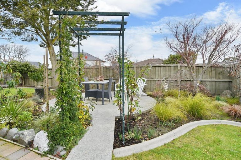 Photo of property in 9b Wiltshire Court, Rangiora, 7400