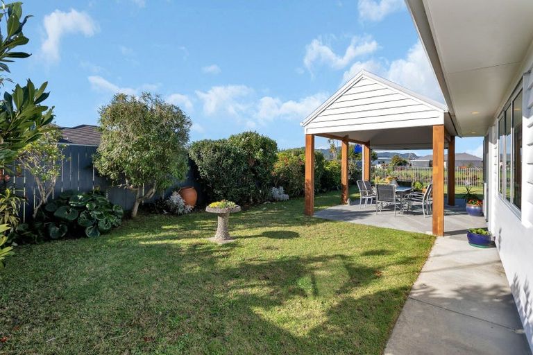 Photo of property in 8 Sando Way, One Tree Point, 0118