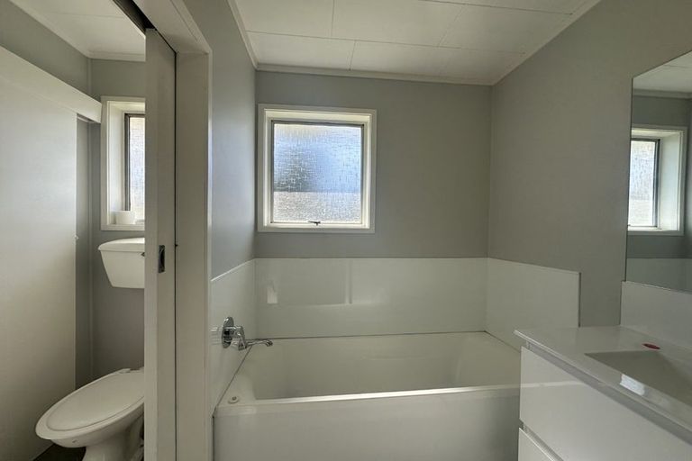 Photo of property in 30 Keegan Drive, Massey, Auckland, 0614