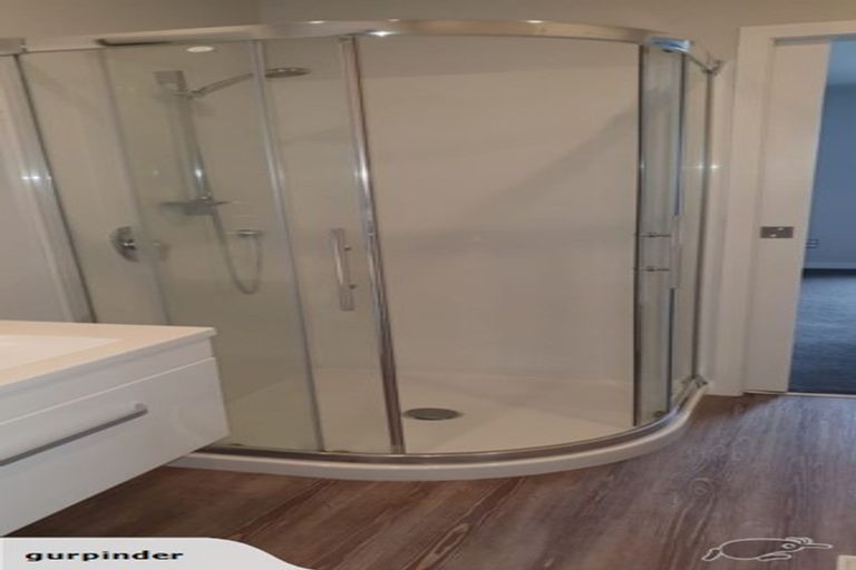 Photo of property in 32u5 Dr Taylor Terrace, Johnsonville, Wellington, 6037