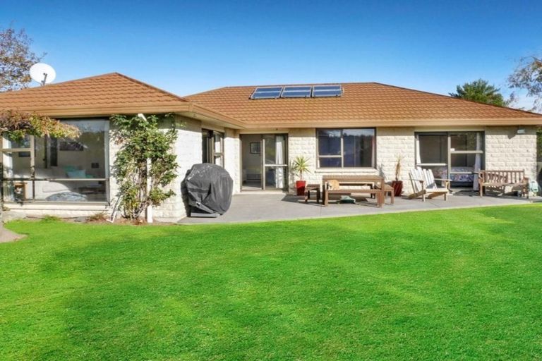 Photo of property in 12a Jacaranda Place, Parklands, Christchurch, 8083