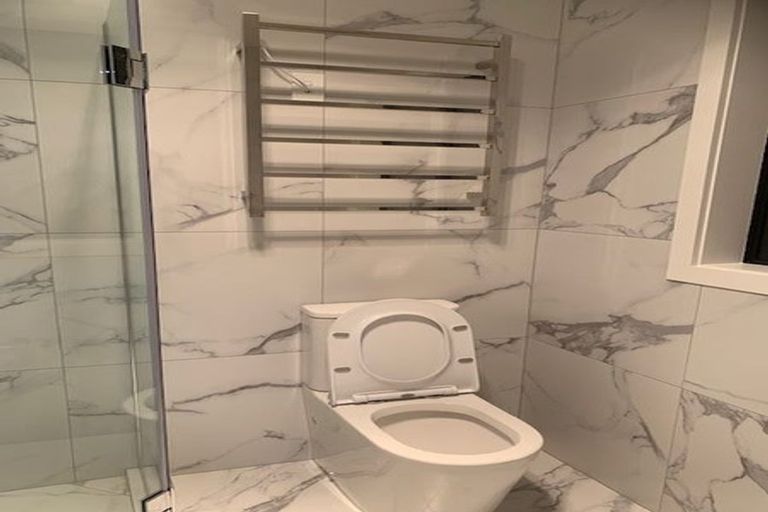 Photo of property in 16 Bushfield Drive, Flat Bush, Auckland, 2019