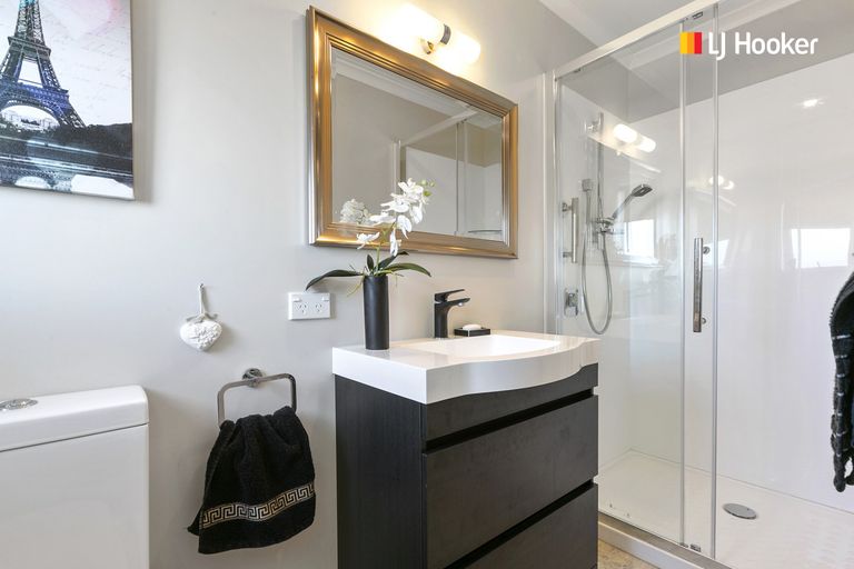 Photo of property in 10 Clayton Street, Saint Clair, Dunedin, 9012