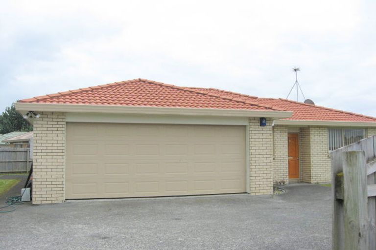 Photo of property in 22 Scotts Field Drive, Takanini, 2112