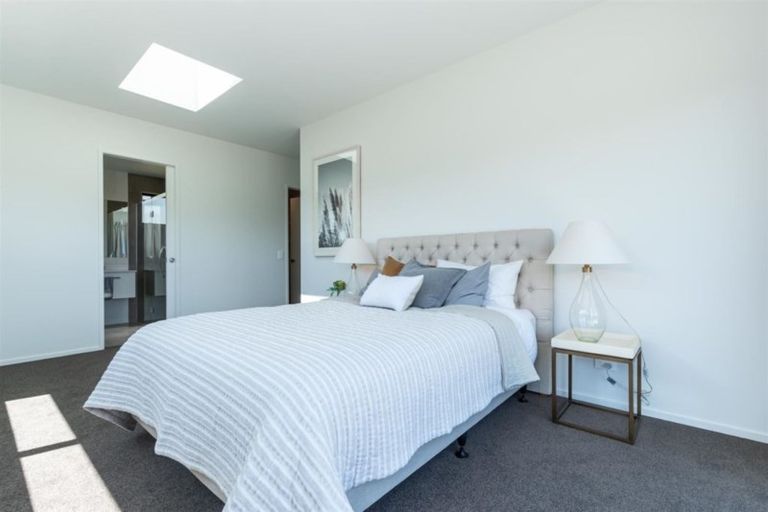 Photo of property in 9 Mcadam Drive, Jacks Point, Queenstown, 9371