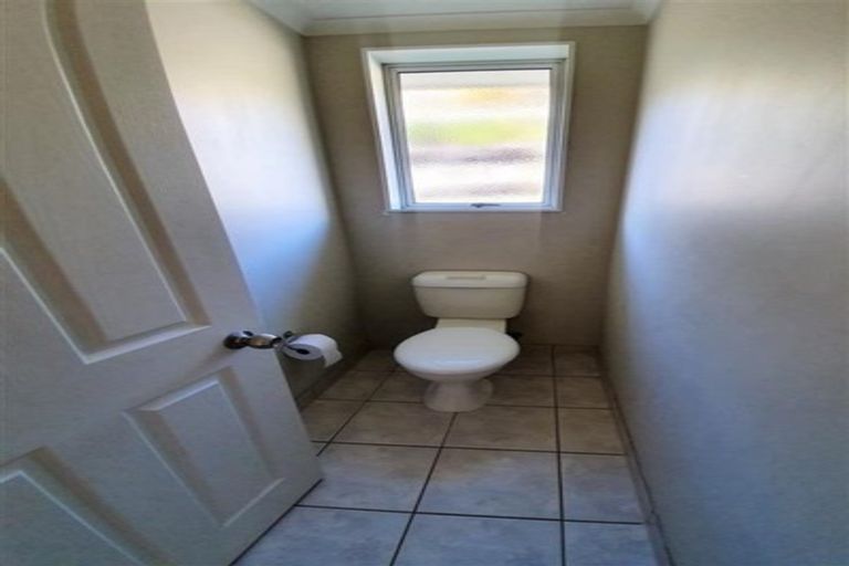 Photo of property in 12 Nykki Place, Papakura, 2110