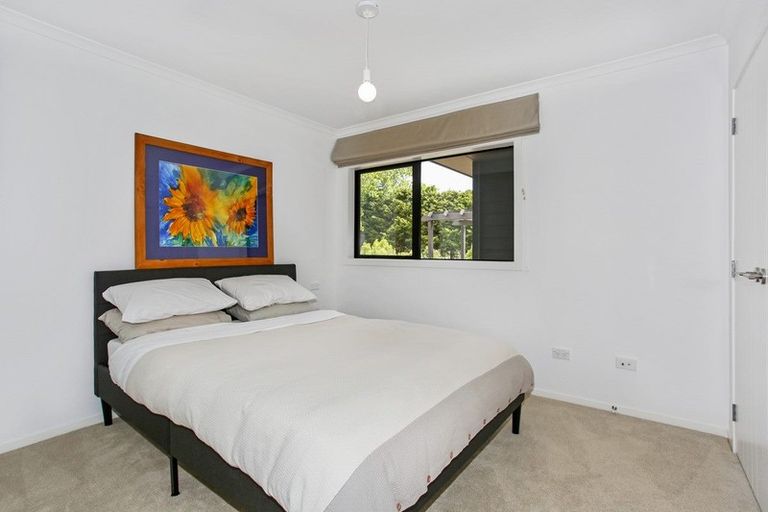 Photo of property in 6 Rees Way, Tuakau, 2121