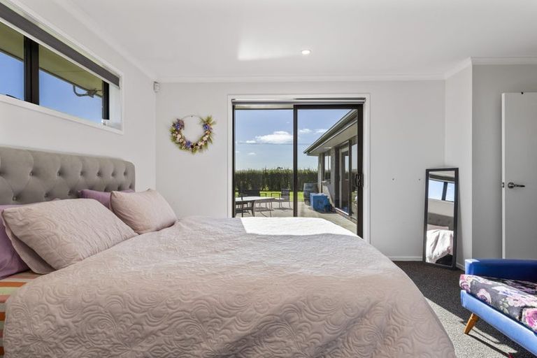 Photo of property in 657 Eltham Road, Mangatoki, Stratford, 4391