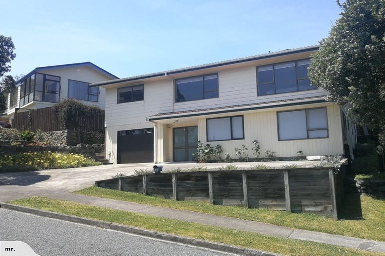 Photo of property in 14 Mercury Way, Whitby, Porirua, 5024