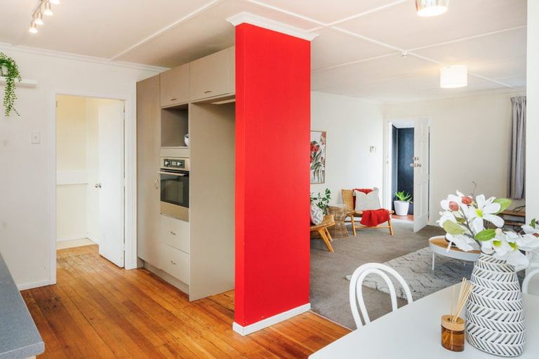 Photo of property in 28a Cambridge Street, Milson, Palmerston North, 4414