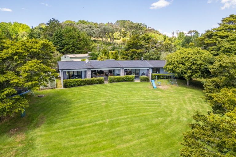 Photo of property in 460 Whitford-maraetai Road, Beachlands, Howick, 2571