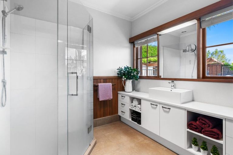 Photo of property in 10 Trig Road, West Harbour, Auckland, 0618