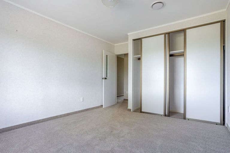 Photo of property in 208 Adelaide Road, Dannevirke, 4930