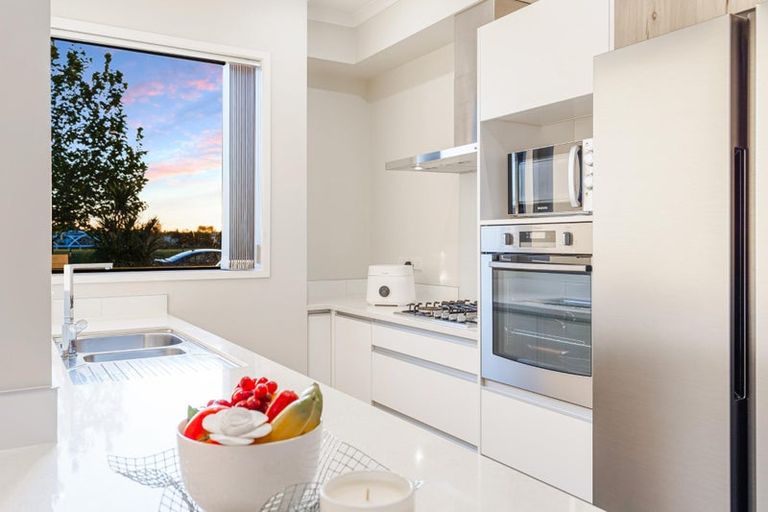 Photo of property in 34 Squadron Drive, Hobsonville, Auckland, 0616