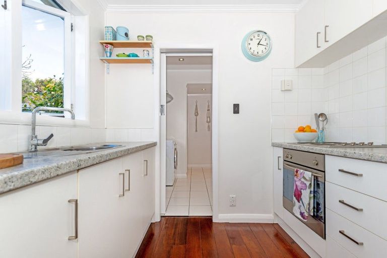 Photo of property in 15 Buchanan Street, Mangapapa, Gisborne, 4010