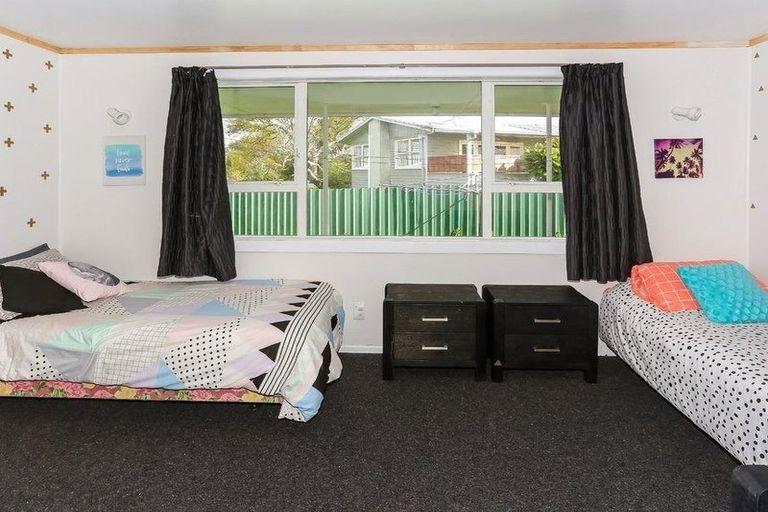 Photo of property in 11 Hooper Avenue, Pukekohe, 2120