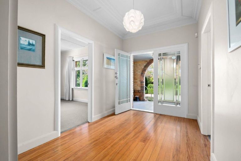 Photo of property in 15 Fairfield Road, Fairfield, Hamilton, 3214