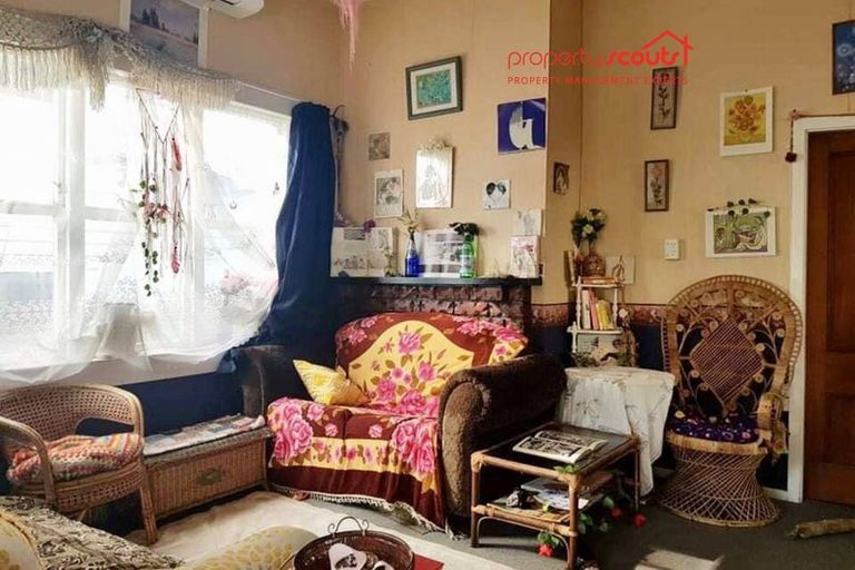 Photo of property in 253 Courtenay Street, Strandon, New Plymouth, 4312