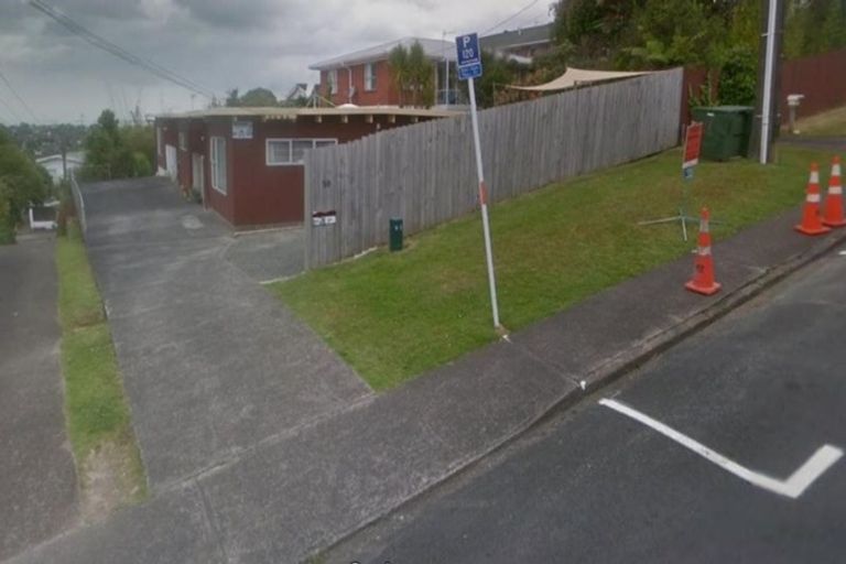 Photo of property in 1/59 High Road, Glenfield, Auckland, 0629