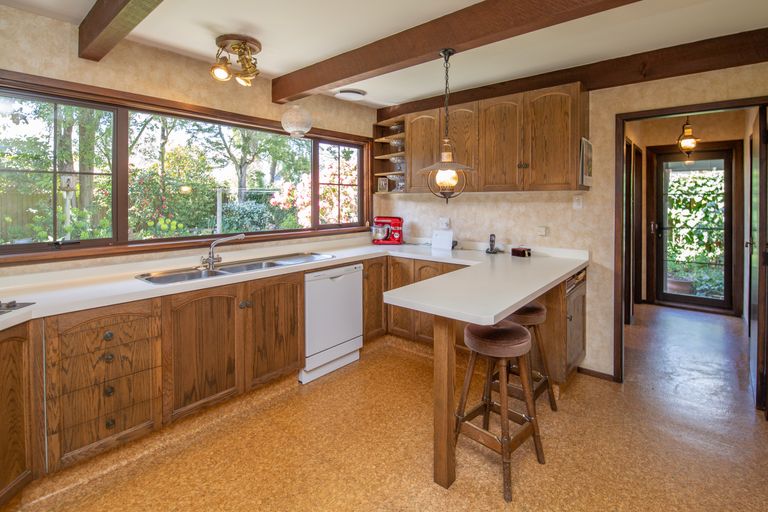 Photo of property in 24 Gothic Place, Ilam, Christchurch, 8041