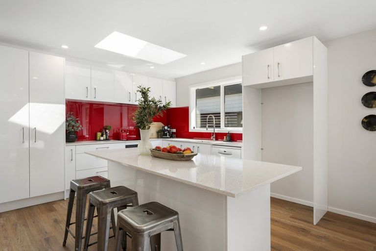 Photo of property in 23 Porokaiwhiri Street, Crofton Downs, Wellington, 6035