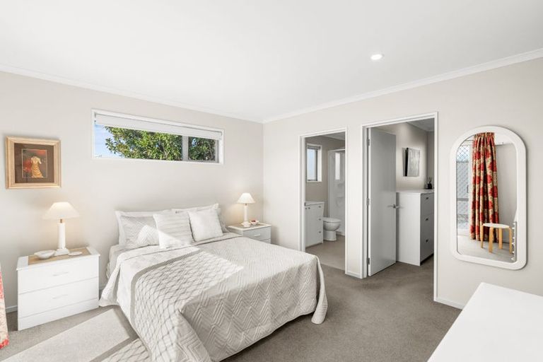 Photo of property in 1 Orca Lane, Parklands, Christchurch, 8083