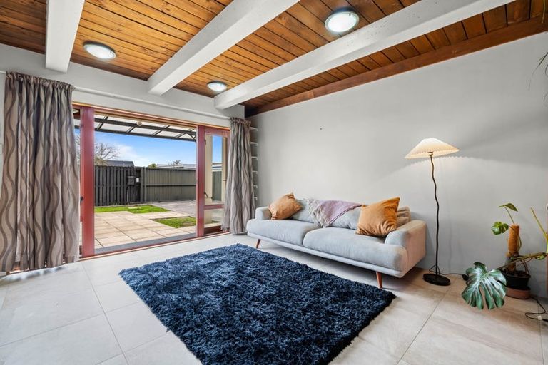Photo of property in 100 Grafton Street, Waltham, Christchurch, 8011
