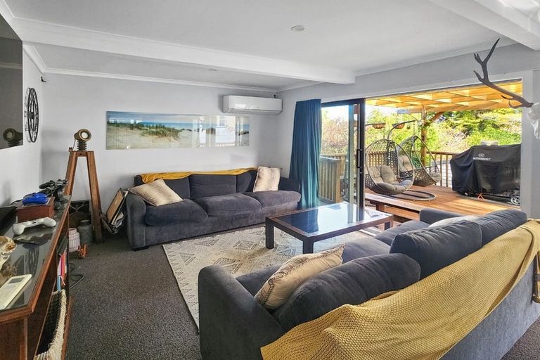 Photo of property in 88 Martin Road, Paraparaumu Beach, Paraparaumu, 5032