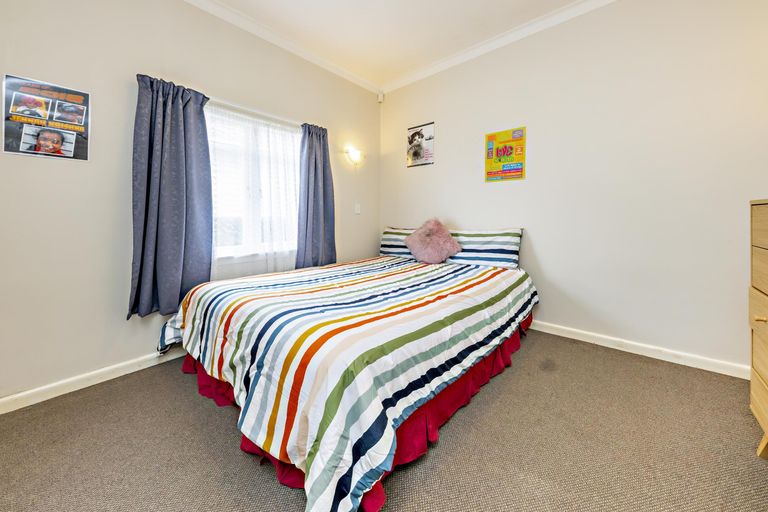 Photo of property in 12 Ballance Avenue, Papatoetoe, Auckland, 2104