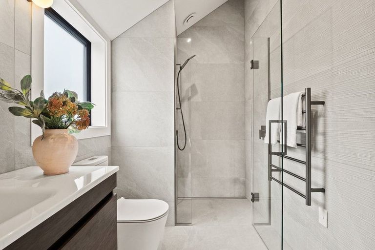 Photo of property in 13 Soudley Court, Jacks Point, Queenstown, 9371