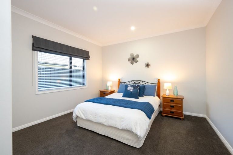 Photo of property in 10 Ruahine Road, Poraiti, Napier, 4112