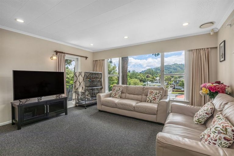 Photo of property in 8 Hine Road, Wainuiomata, Lower Hutt, 5014
