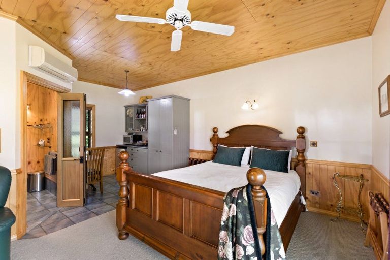 Photo of property in 1 Shortcut Road, Cromwell, 9310