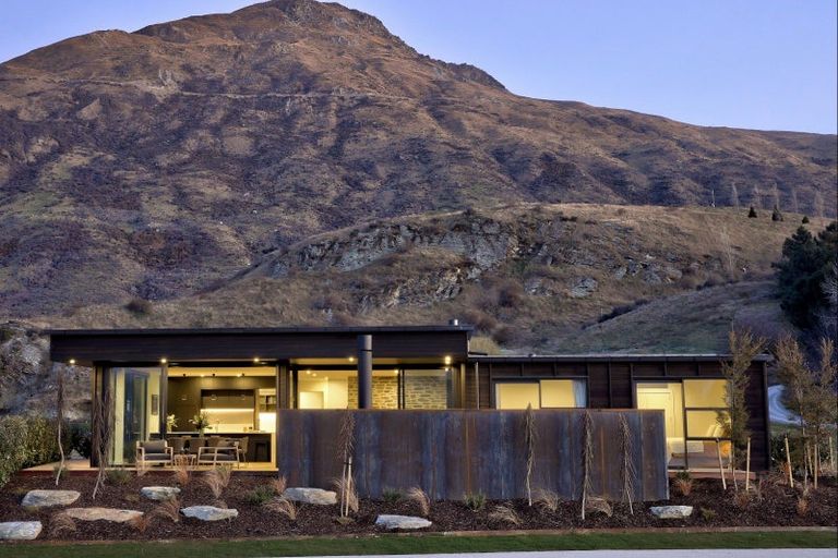 Photo of property in Kawarau Heights, 21 Kawarau Heights Boulevard, Lake Hayes, Queenstown, 9304