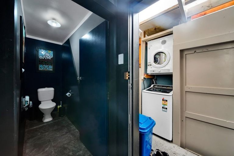 Photo of property in 142 Juliet Street, Stratford, 4332