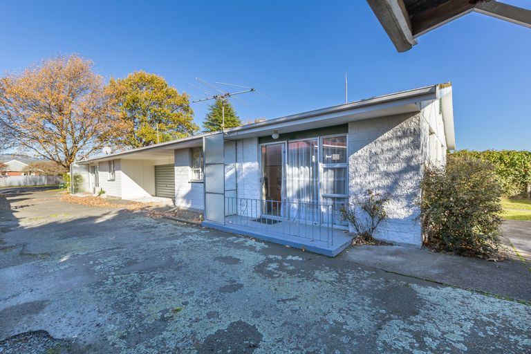Photo of property in 194 Halswell Road, Hillmorton, Christchurch, 8025