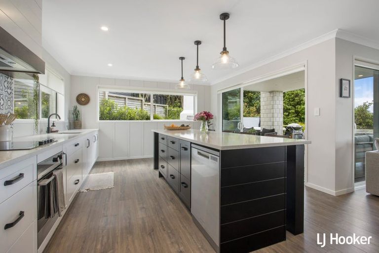 Photo of property in 22 Ralph Lane, Waihi Beach, 3611